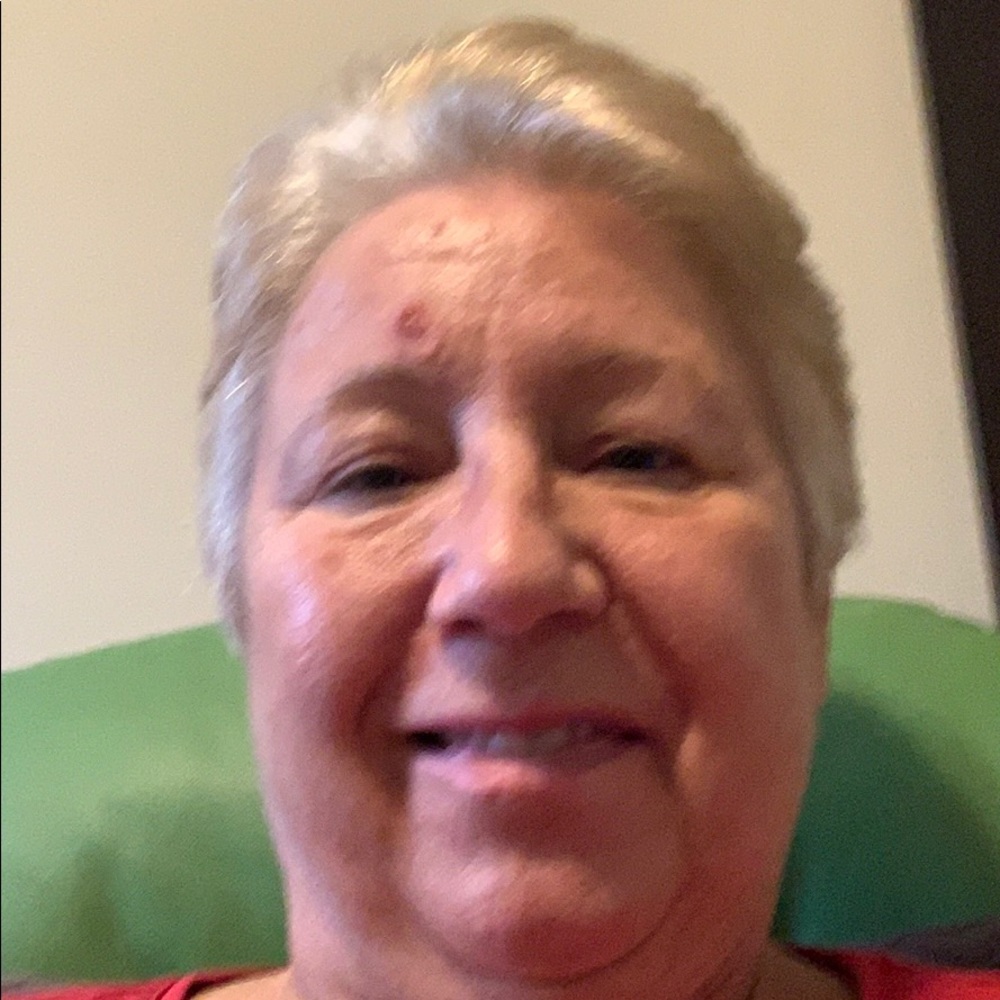 Meet your Posher, Diana